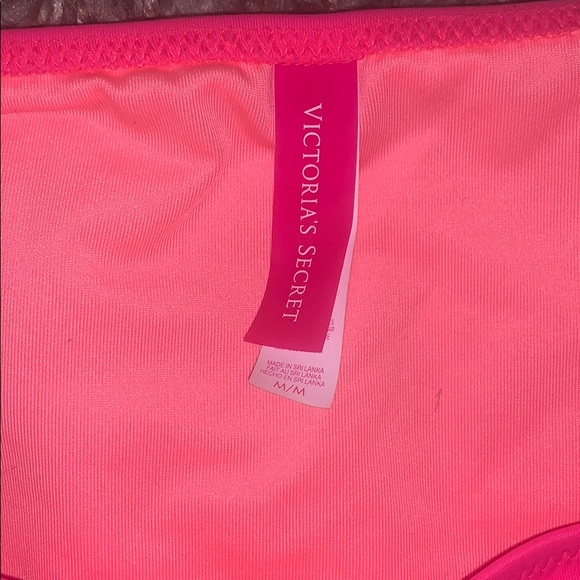 ✨flash sale!!✨ Victoria’s Secret Bikini - Picture 4 of 5